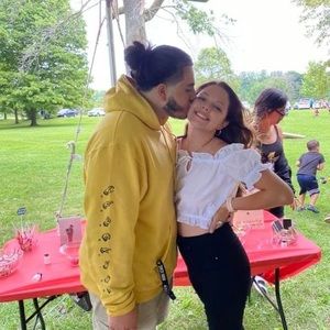 Meet your Posher, Jason